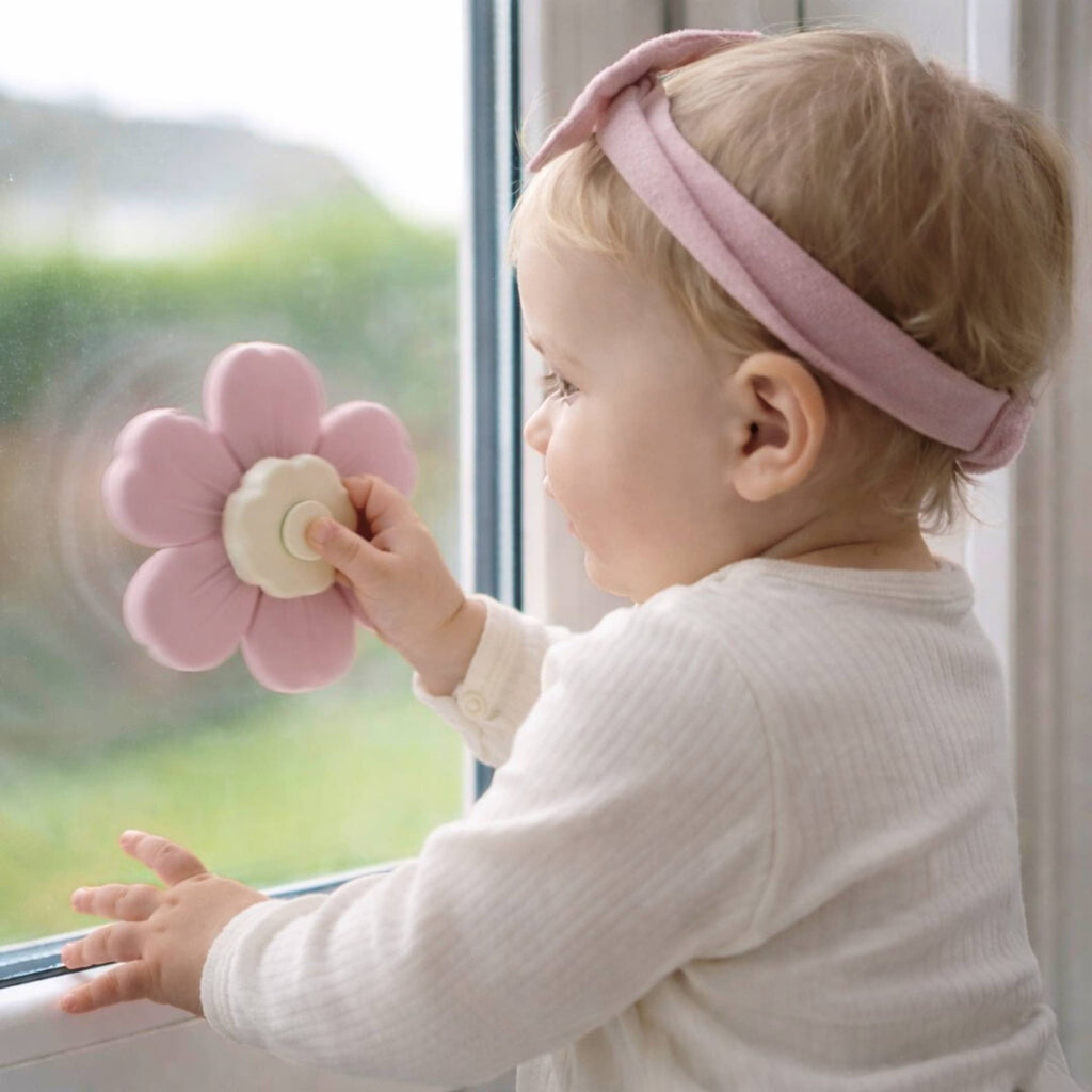 Flower Suction Spinner Toy